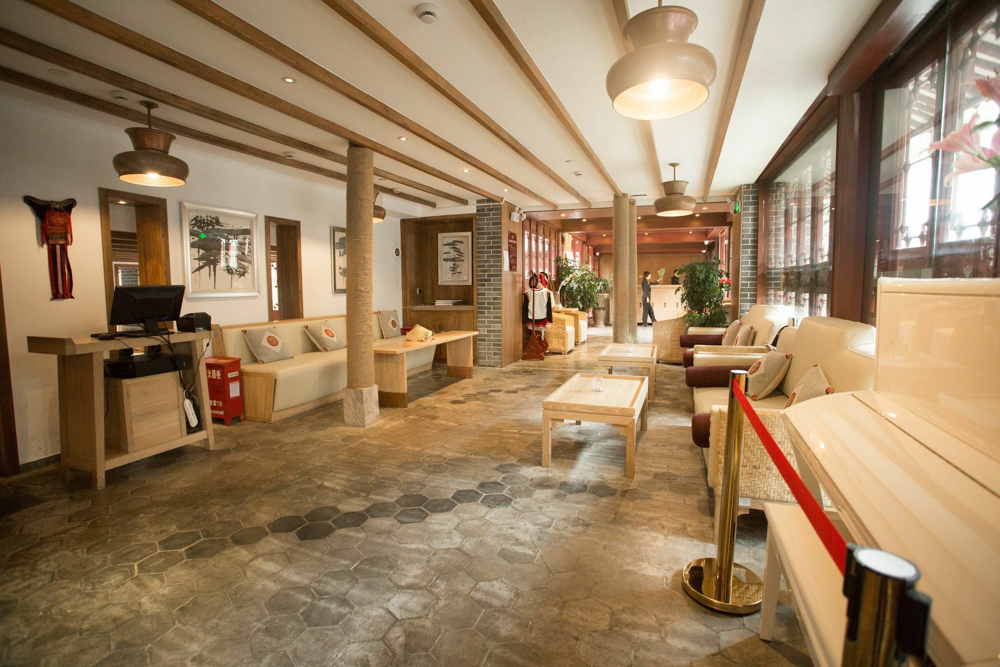 Lijiang Ivy Garden Resort Hotel Exterior photo
