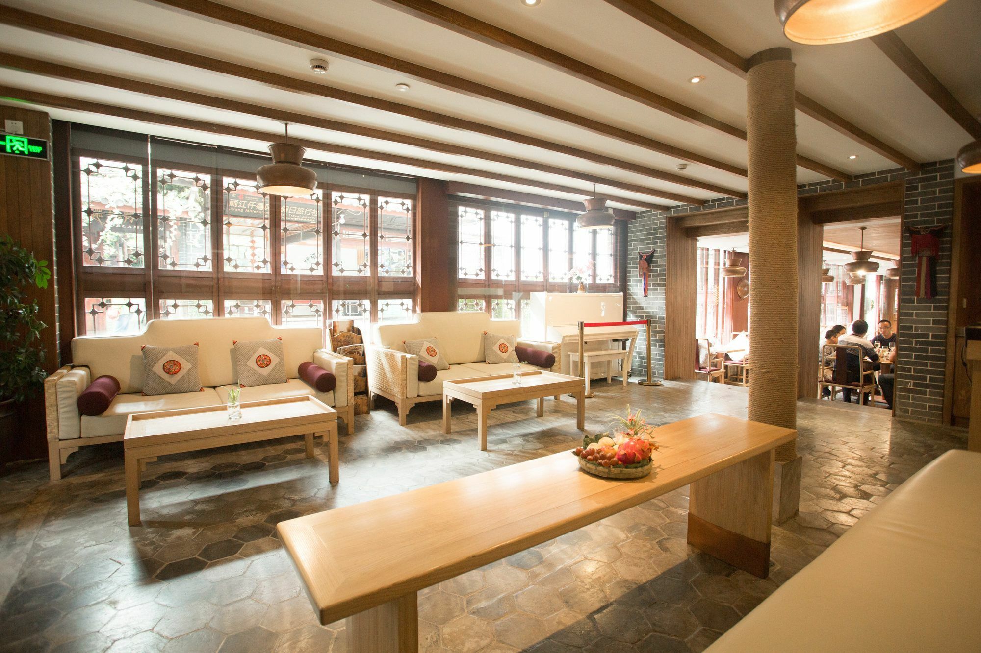 Lijiang Ivy Garden Resort Hotel Exterior photo